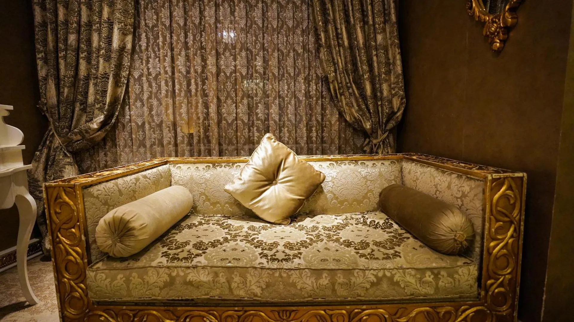 Hotel Buyuk Hamit Estambul