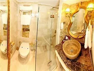 Hotel Buyuk Hamit Estambul 4*,