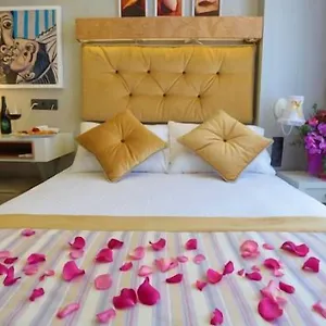 Hotel Just