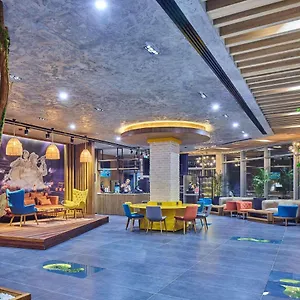 Hotel Ibis Airport