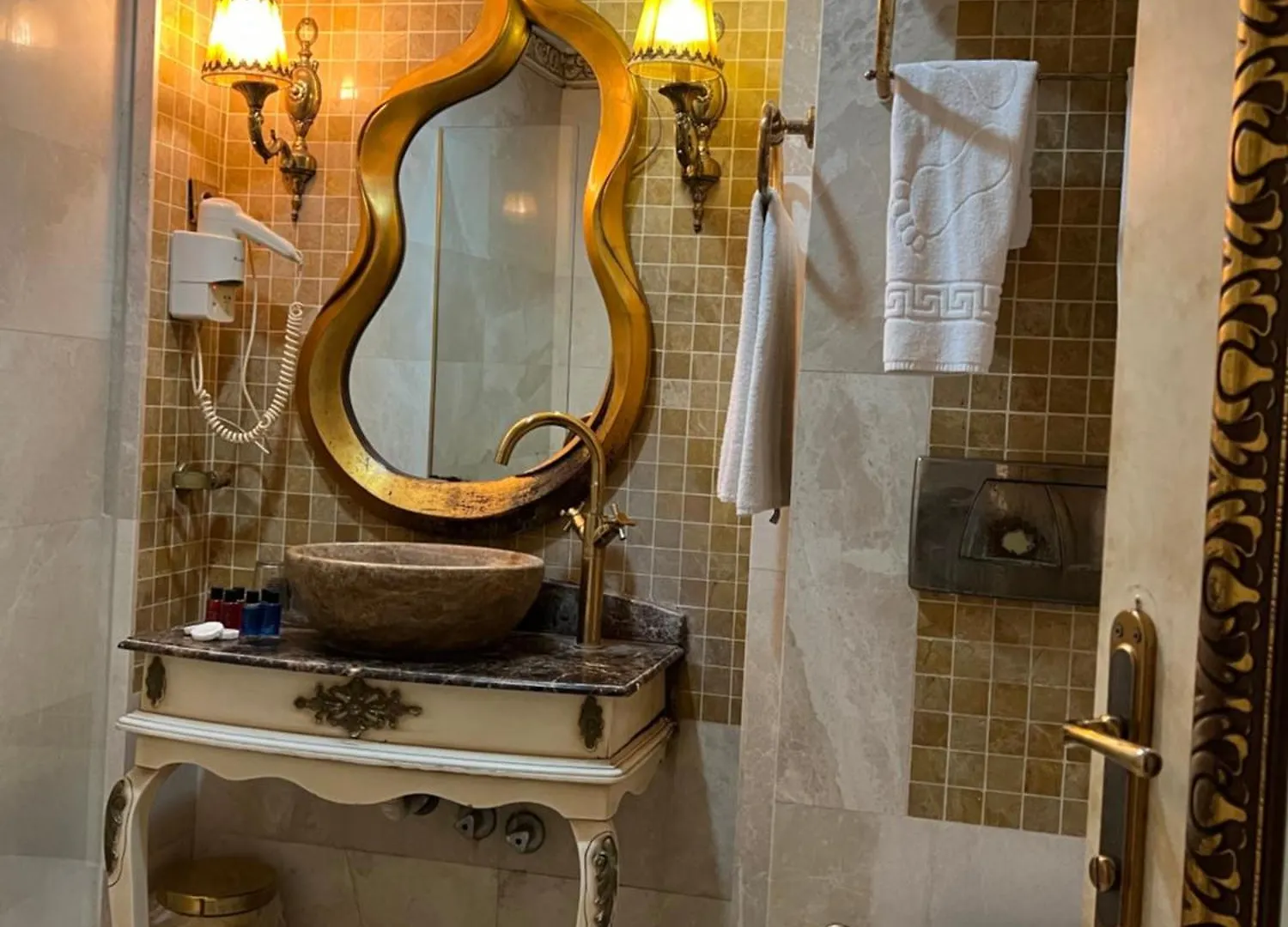 Hotel Buyuk Hamit Istanbul 4*,  Turkey